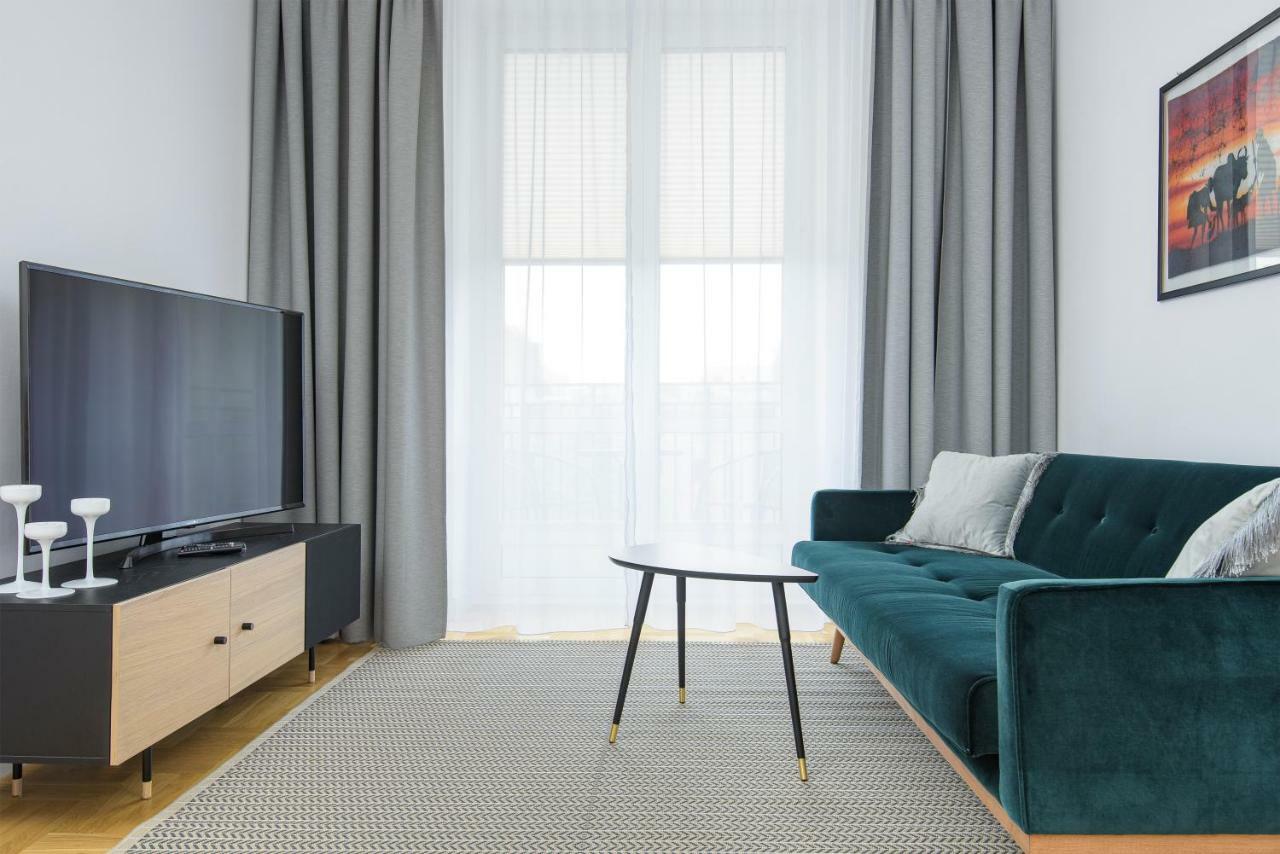 Novis Apartments Przy Rotundzie Варшава Екстериор снимка