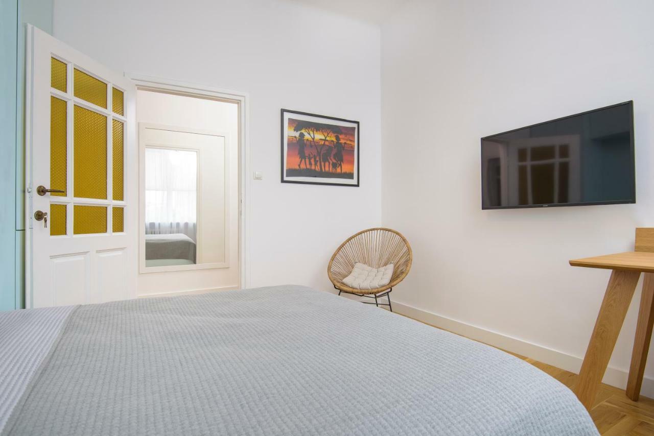 Novis Apartments Przy Rotundzie Варшава Екстериор снимка